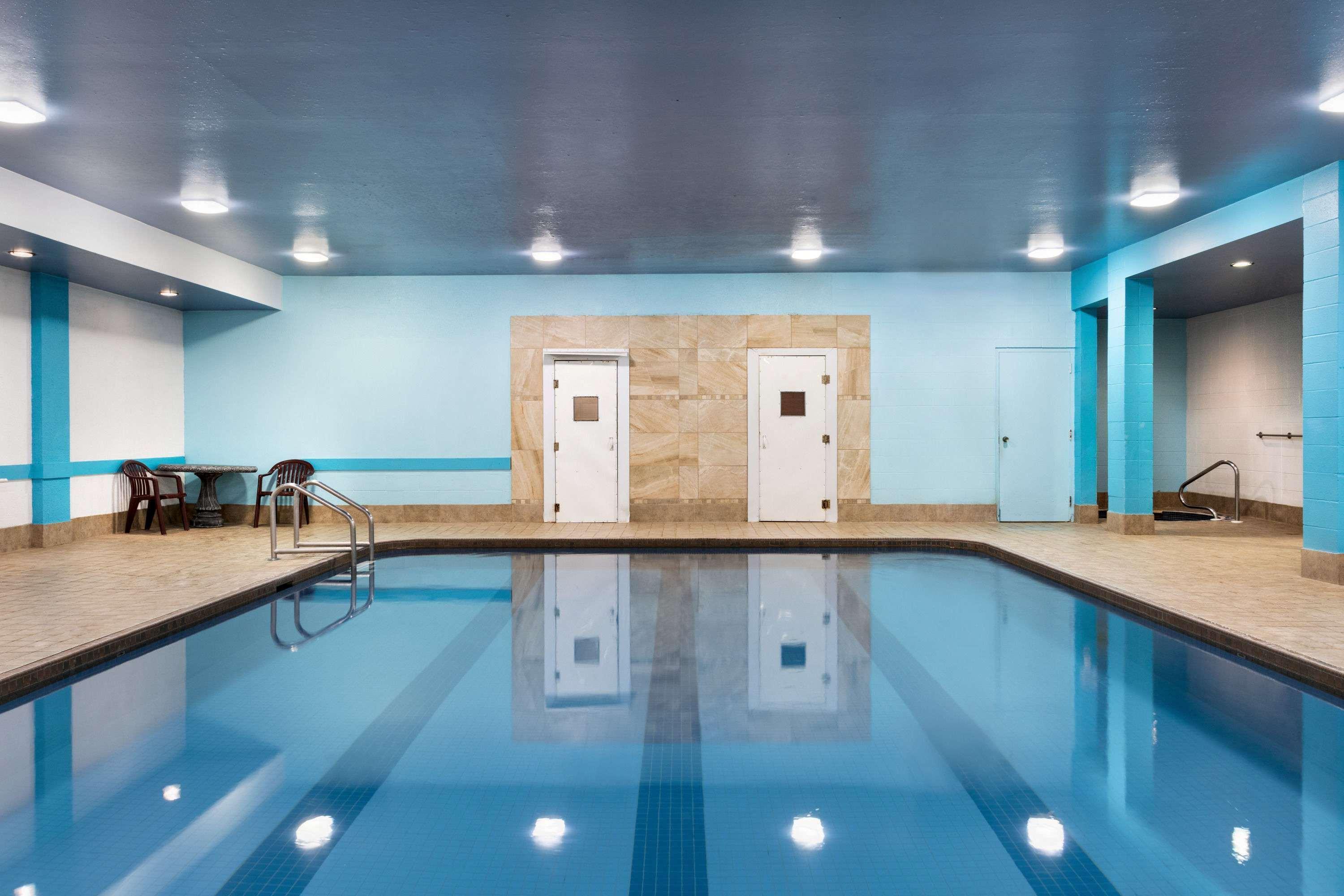 Travelodge By Wyndham Simcoe Dış mekan fotoğraf